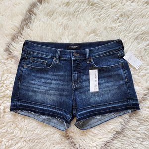 NWT Banana Republic Premium Denim Released Hem Stretch Shorts sz 2